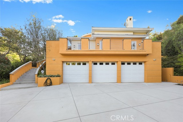 838 Braewood Court, South Pasadena CA: https://media.crmls.org/medias/42dc878e-f8e7-4c9b-b697-c414a1fa4865.jpg