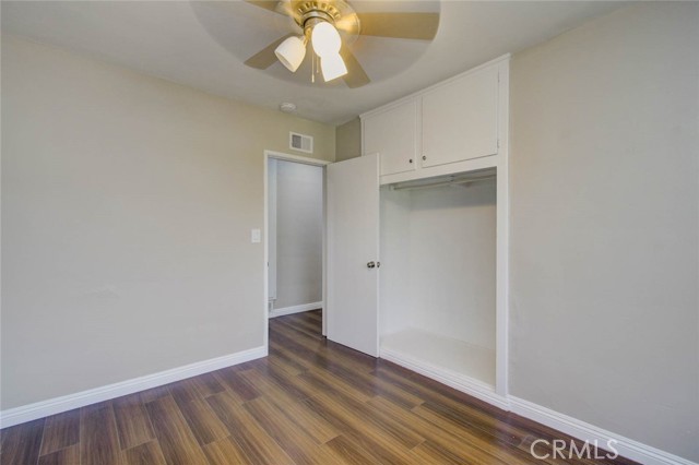 538 S Raitt Street, Santa Ana CA: https://media.crmls.org/medias/42dcbce8-a7f7-4f7a-baf4-2753b5a597e9.jpg