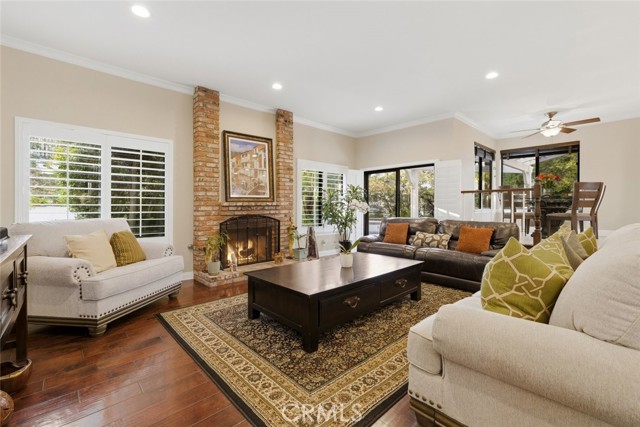 Detail Gallery Image 16 of 43 For 489 Oakhampton, Thousand Oaks,  CA 91361 - 4 Beds | 4 Baths