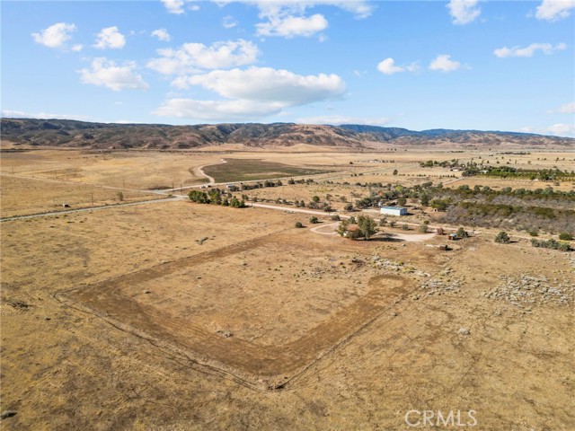 47322 180th W, Lancaster CA: https://media.crmls.org/medias/42de15b7-0b31-4ea6-8e5e-3153069e6234.jpg