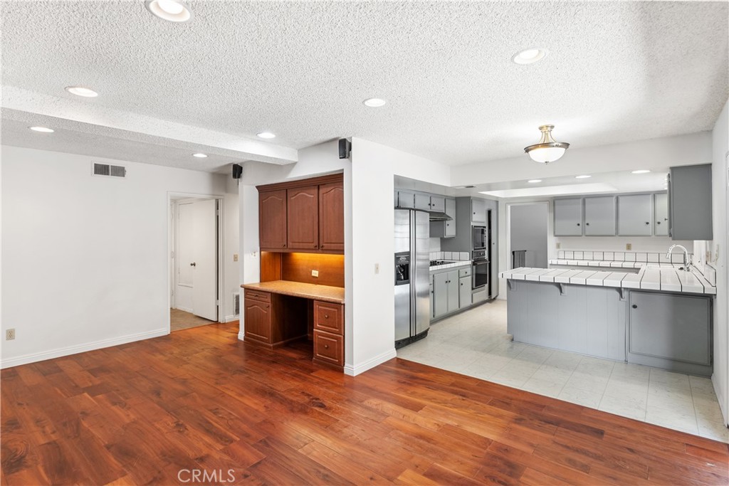 MLS #IG25248153 image #15