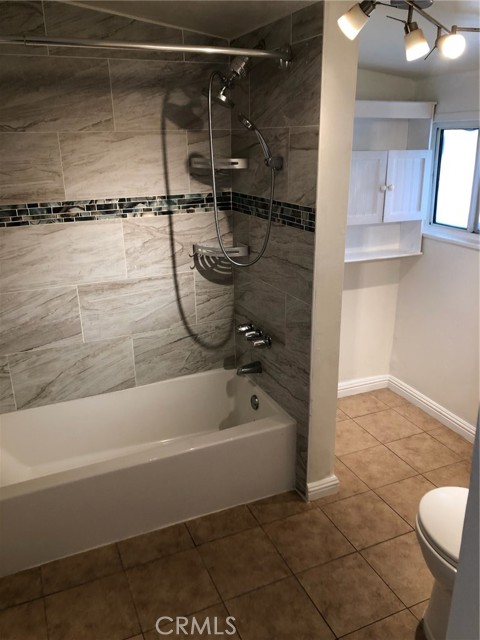 Detail Gallery Image 6 of 9 For 619 Orange Grove, Glendale,  CA 91205 - 2 Beds | 1 Baths
