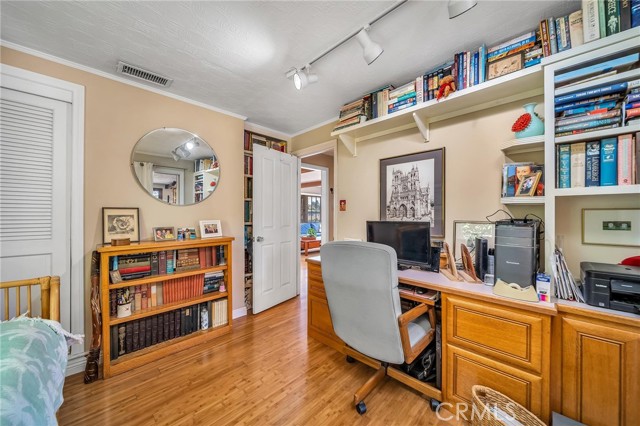 1907 Gates Avenue, Redondo Beach, California 90278, 2 Bedrooms Bedrooms, ,2 BathroomsBathrooms,Residential,Sold,Gates,PV21127112