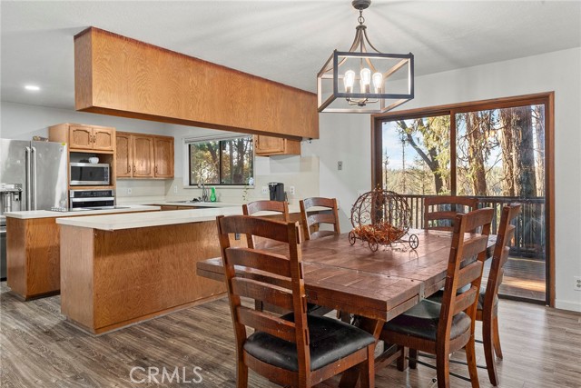 Detail Gallery Image 11 of 52 For 14177 Racine Cir, Magalia,  CA 95954 - 4 Beds | 3 Baths