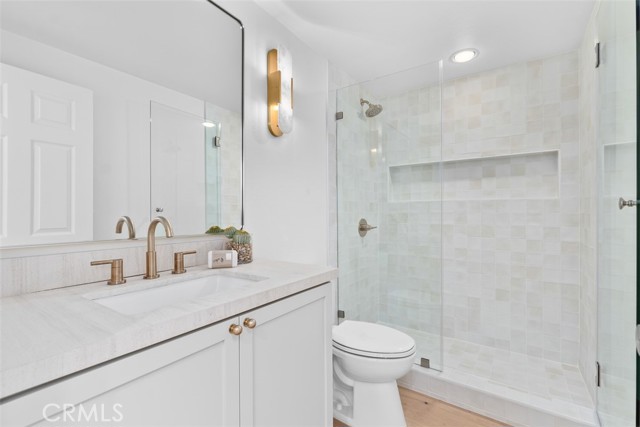 317 Calle Familia, San Clemente CA: https://media.crmls.org/medias/42deeef6-f6fd-4a21-a273-6697e75f403e.jpg