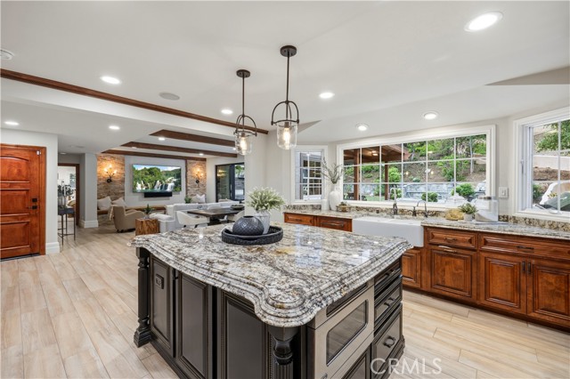 Image 14 of 55 For 24923 Highspring