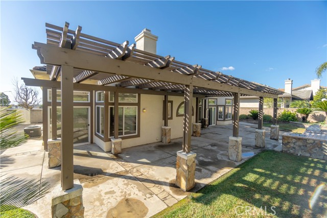 Detail Gallery Image 41 of 53 For 14098 Henderson Dr, Rancho Cucamonga,  CA 91739 - 4 Beds | 2/1 Baths