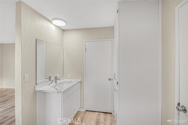 Detail Gallery Image 10 of 34 For 30617 Buckskin, Tehachapi,  CA 93561 - 4 Beds | 3 Baths