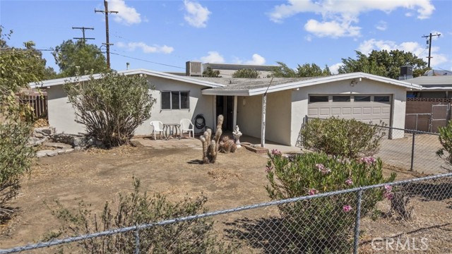 Detail Gallery Image 4 of 36 For 38434 Pond Ave, Palmdale,  CA 93550 - 4 Beds | 2 Baths