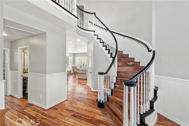 Detail Gallery Image 37 of 75 For 27371 Blueridge Dr, Valencia,  CA 91354 - 6 Beds | 4 Baths