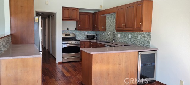 Detail Gallery Image 8 of 25 For 4640 Eastbourne, Oxnard,  CA 93035 - 2 Beds | 2 Baths