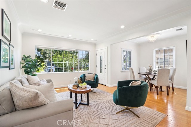 Detail Gallery Image 7 of 54 For 1735 N Lima St, Burbank,  CA 91505 - 3 Beds | 2 Baths