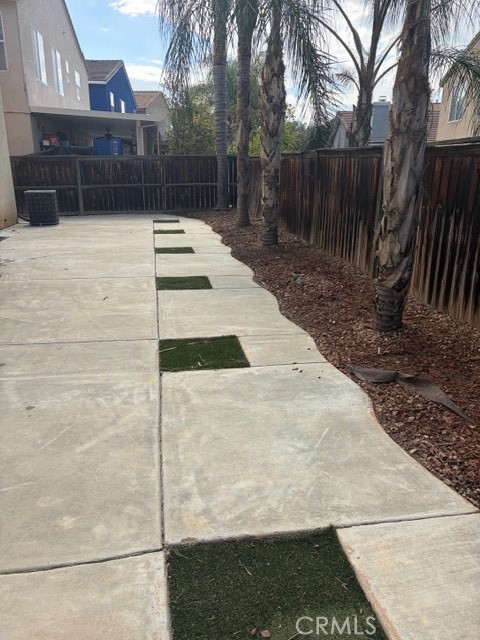 Detail Gallery Image 42 of 59 For 34619 Chinaberry, Winchester,  CA 92596 - 5 Beds | 3 Baths