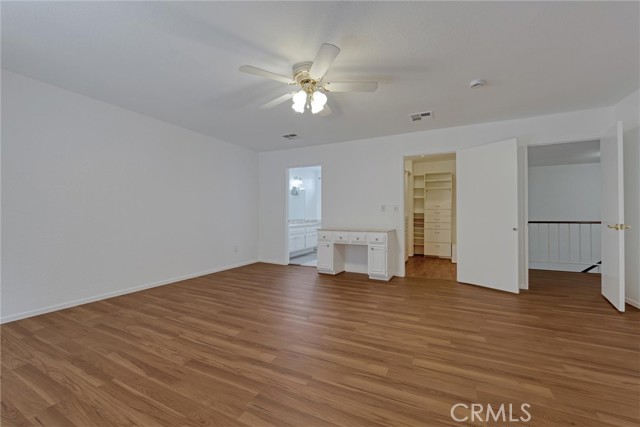 10229 Variel Avenue, Chatsworth CA: https://media.crmls.org/medias/42e5c7cb-4af4-40bf-ab1b-bca428089f06.jpg
