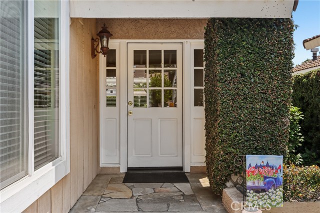 Detail Gallery Image 5 of 66 For 1124 N Holt Dr, Placentia,  CA 92870 - 4 Beds | 2/1 Baths