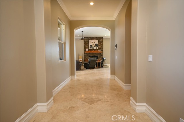 Detail Gallery Image 13 of 46 For 38150 via Huerta, Murrieta,  CA 92562 - 5 Beds | 4/2 Baths