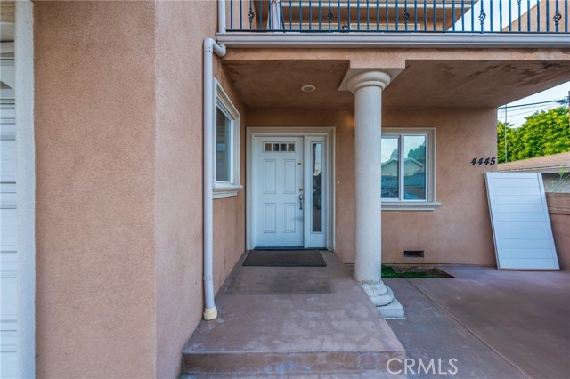 Detail Gallery Image 2 of 41 For 4445 W 163rd St., Lawndale,  CA 90260 - 4 Beds | 3/1 Baths