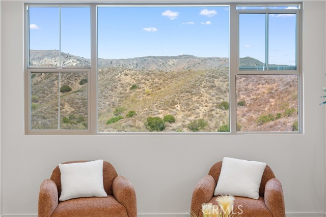 107 Somera, Irvine CA: https://media.crmls.org/medias/42e798ac-c674-4eb8-9e86-c9d82d6a446e.jpg