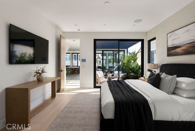 Detail Gallery Image 9 of 21 For 2501 Seaview Ave, Corona Del Mar,  CA 92625 - 4 Beds | 4/1 Baths