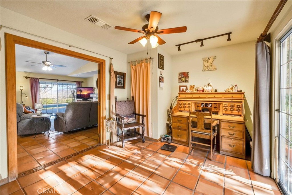 MLS #JT25193132 image #12