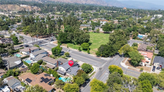 651 N Sunnyslope Avenue, Pasadena CA: https://media.crmls.org/medias/42ea037b-5739-404d-8ac6-596c933d3e6b.jpg