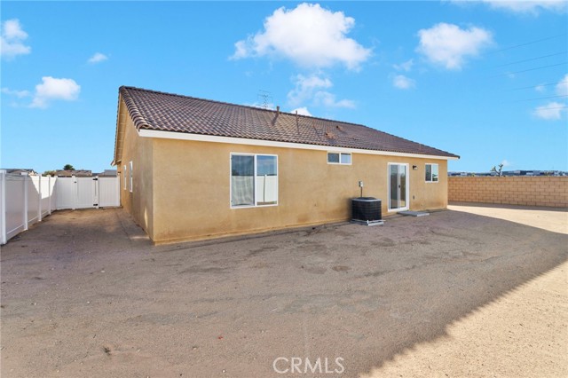 Detail Gallery Image 33 of 42 For 10110 Kemper Ave, Adelanto,  CA 92301 - 4 Beds | 2/1 Baths