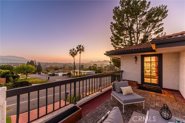 Detail Gallery Image 32 of 50 For 2044 Calle Yucca, Thousand Oaks,  CA 91360 - 4 Beds | 4 Baths