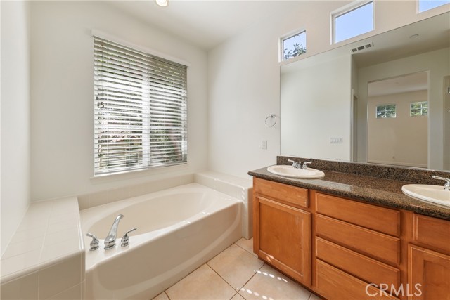 54 Paperwhite, Irvine, California 92603, 4 Bedrooms Bedrooms, ,3 BathroomsBathrooms,Residential Lease,For Rent,54 Paperwhite,CROC25156548