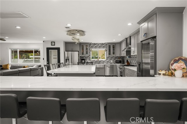 23118 Pennsylvania Avenue, Torrance CA: https://media.crmls.org/medias/42eb7fd9-1e33-456d-88a3-c0336faa7e0f.jpg
