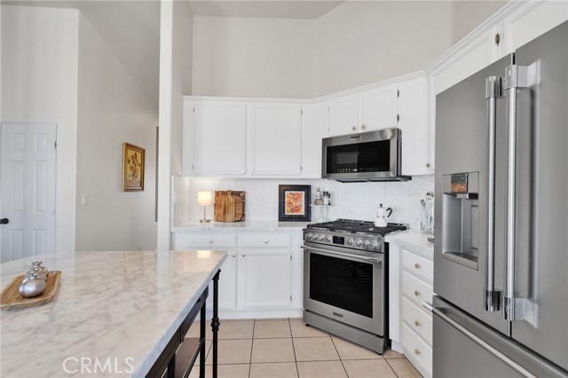 21152 Reliance, Apple Valley CA: https://media.crmls.org/medias/42eb8b28-5ae7-4dac-ac1c-61427e39edfb.jpg