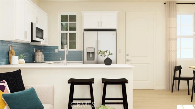 Detail Gallery Image 2 of 21 For 2548 E Lincoln Paseo, Ontario,  CA 91762 - 2 Beds | 2/1 Baths