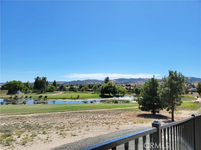 Detail Gallery Image 7 of 37 For 706 Manor Ln, Paso Robles,  CA 93446 - 6 Beds | 3 Baths