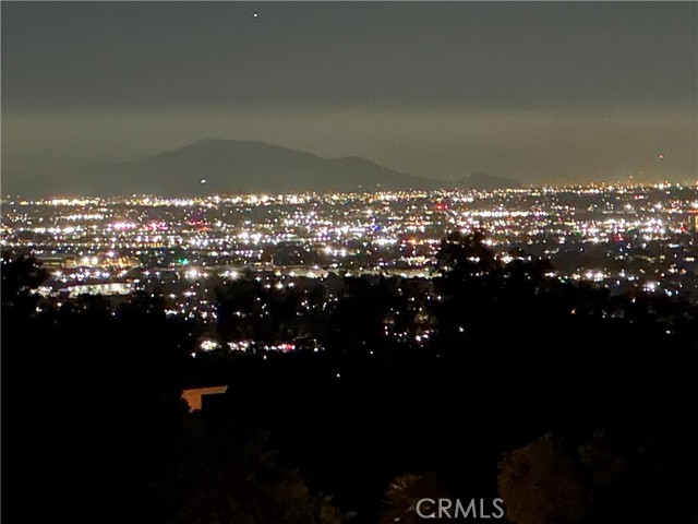 Detail Gallery Image 4 of 49 For 28864 Terrace Dr, Highland,  CA 92346 - 7 Beds | 4 Baths