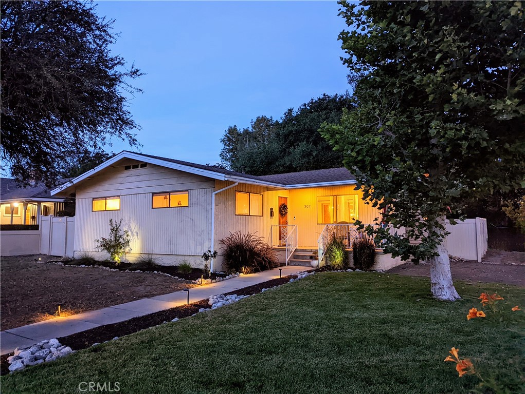 302 Taylor Drive, Claremont, CA 91711