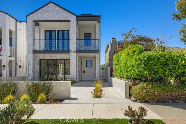 515 1/2 Jasmine, Corona del Mar CA: https://media.crmls.org/medias/42ed86e1-37f5-4ff3-b70d-67dc572bf60f.jpg
