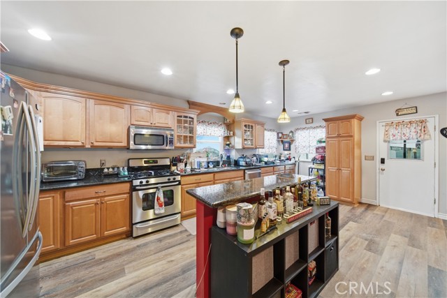 Detail Gallery Image 12 of 20 For 1298 W Baseline, Claremont,  CA 91711 - 2 Beds | 2 Baths