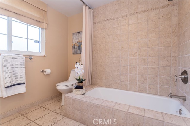 Detail Gallery Image 24 of 35 For 18157 Donmetz St, Porter Ranch,  CA 91326 - 3 Beds | 2 Baths