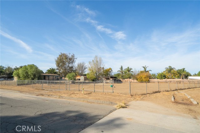 Detail Gallery Image 37 of 37 For 5582 Steve St, Jurupa Valley,  CA 92509 - 2 Beds | 2 Baths