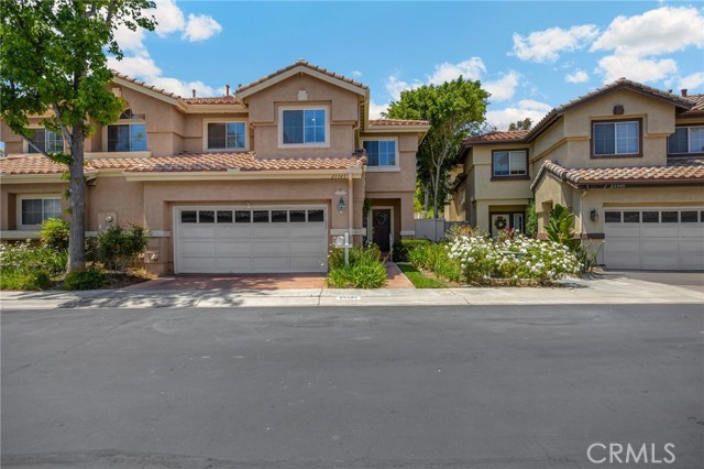 Detail Gallery Image 2 of 39 For 23985 Nicole Way, Yorba Linda,  CA 92887 - 4 Beds | 2/1 Baths