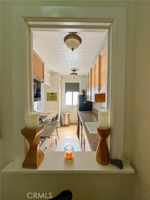 315 W 3rd Street, Long Beach CA: https://media.crmls.org/medias/42f07702-4d23-4982-b6ea-4b898c6cbace.jpg