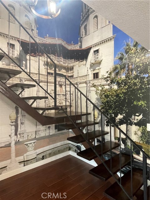 9852 Coral Cove Circle, Huntington Beach CA: https://media.crmls.org/medias/42f0c4b2-fcd3-4eb4-a554-f440ae3f2d73.jpg