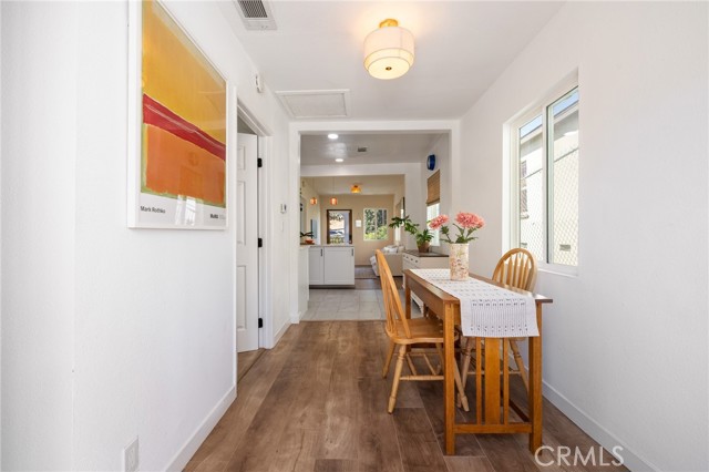 4142 Mercury Avenue, Los Angeles CA: https://media.crmls.org/medias/42f1ebf7-f666-4518-bfd3-eb700c877442.jpg
