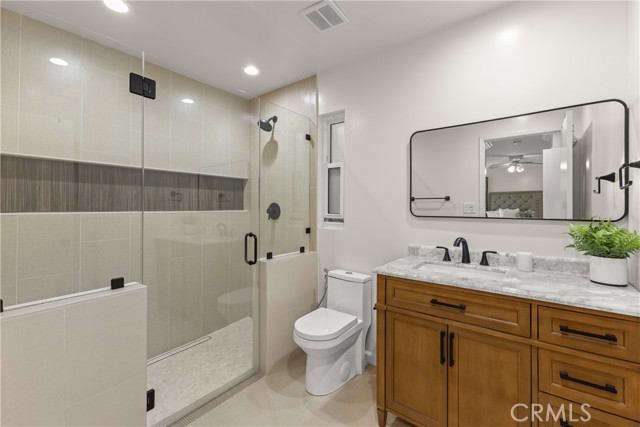 Detail Gallery Image 38 of 66 For 23211 Ingomar St, West Hills,  CA 91304 - 5 Beds | 4/1 Baths