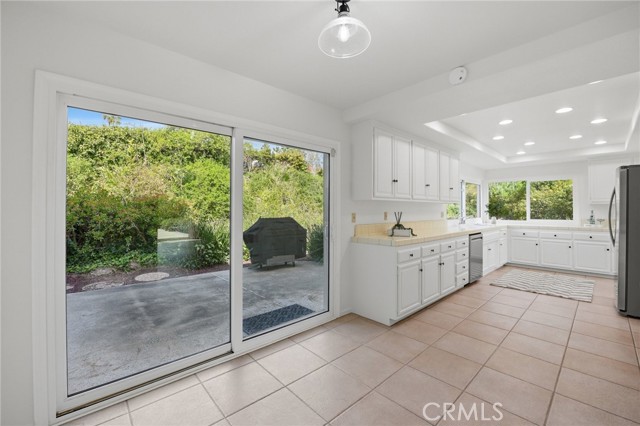 Detail Gallery Image 15 of 48 For 25952 Serenata, Mission Viejo,  CA 92691 - 5 Beds | 3/1 Baths