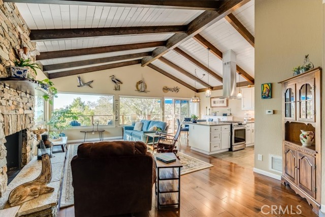 Detail Gallery Image 8 of 70 For 679 Orlando, Cambria,  CA 93428 - 2 Beds | 2 Baths