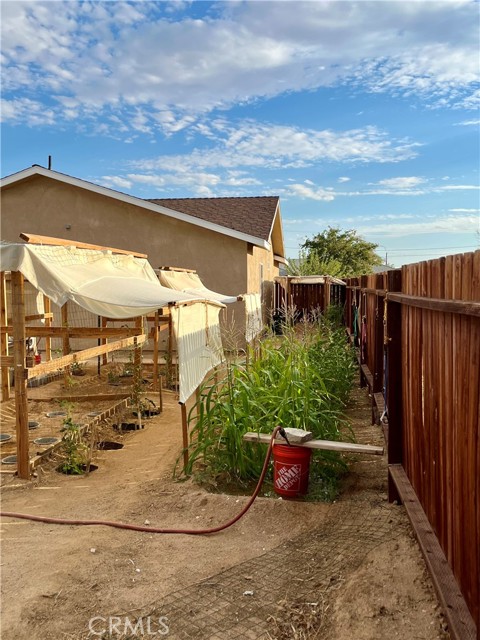 Detail Gallery Image 28 of 30 For 8225 Jacaranda Ave, California City,  CA 93505 - 3 Beds | 2 Baths