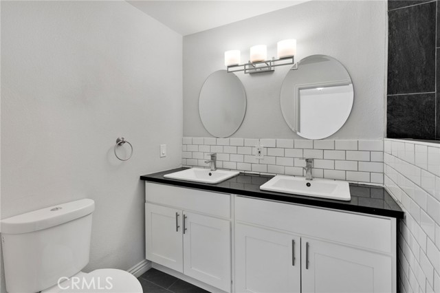 14573 Gayhead, Apple Valley CA: https://media.crmls.org/medias/42f44273-380c-4af0-9ecf-fb00abd0e834.jpg