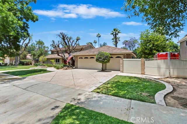 Image 4 of 67 For 6401 Percival Drive