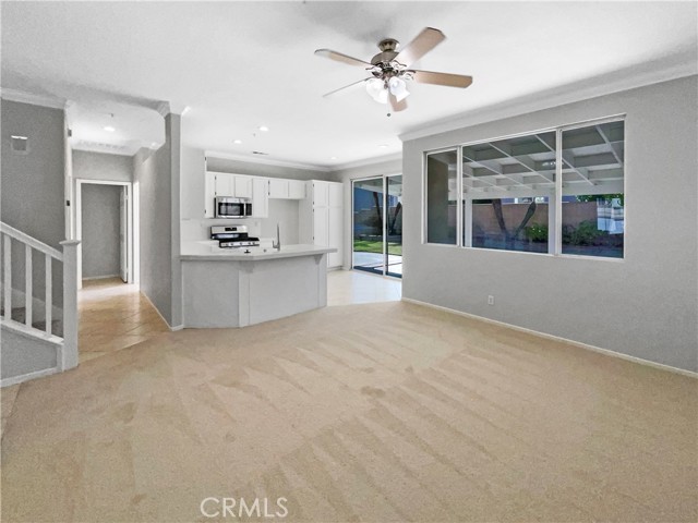 7411 Bull Run Place, Fontana CA: https://media.crmls.org/medias/42f62644-150f-4bc8-a42f-0cf21ef0c529.jpg