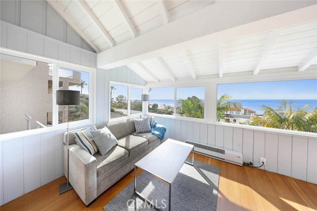 2955 Terry Road, Laguna Beach CA: https://media.crmls.org/medias/42f69f4d-7577-453f-a24e-97bc77a9f726.jpg